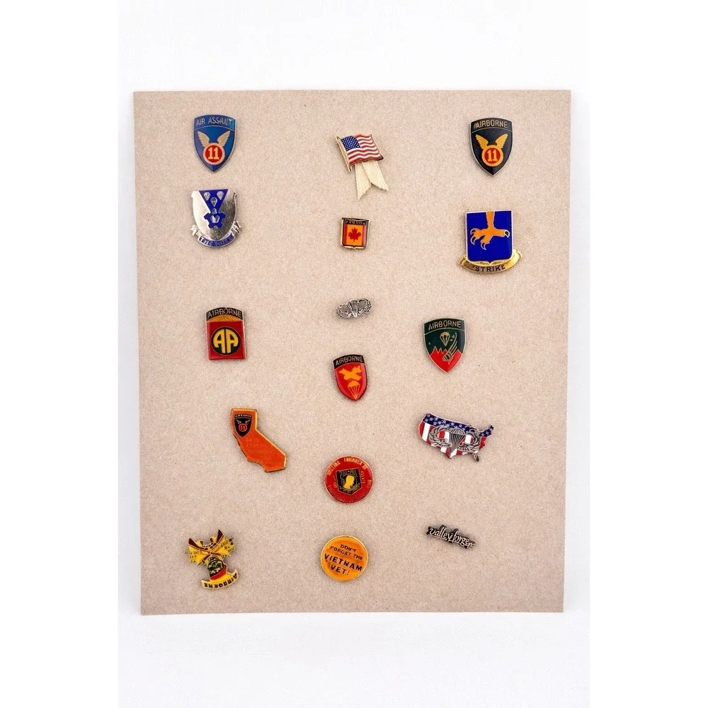 Vintage US Army Airborne Military‎ Enamel Pin Lot Vietnam Era Patriotic
